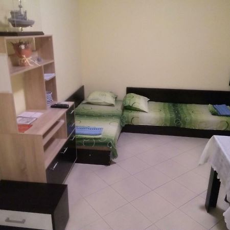 Apartment Nedyalkov Varna Bagian luar foto